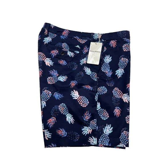 Tommy Bahama Men's 36 Aleutian Nights Alotta Colada 8 inch Boracay Chino Shorts - Picture 3 of 8